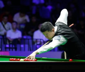 大发官方-斯诺克武汉赛：丁俊晖3-5不敌19岁小将穆迪，止步第二轮