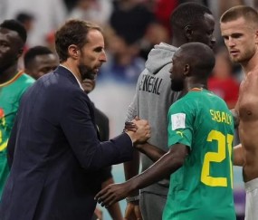 大发官方-南门：年轻人进步惊人 福登：贝林厄姆将成世界最佳